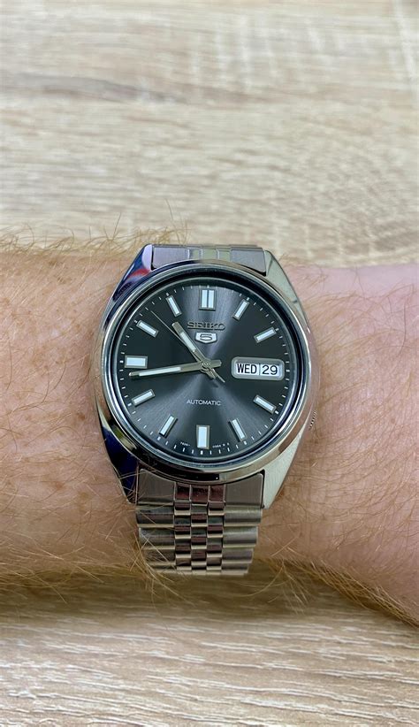 seiko poor man's rolex